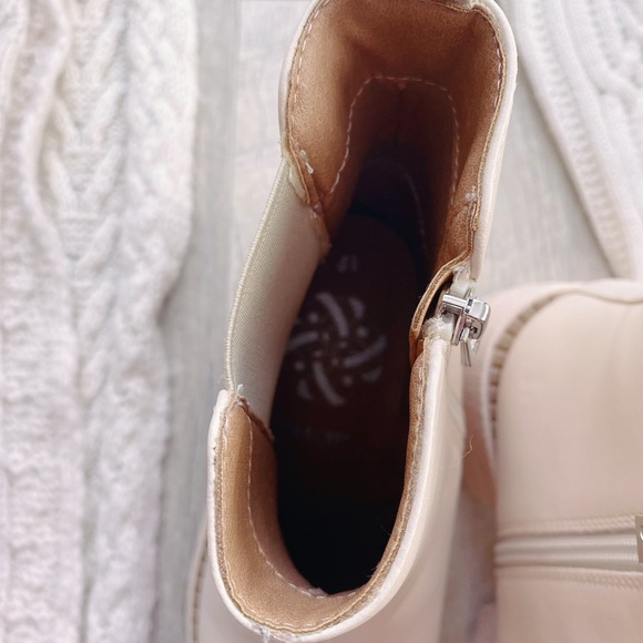 Sam & Libby Chunky heeled Chelsea boot - Picture 7 of 12